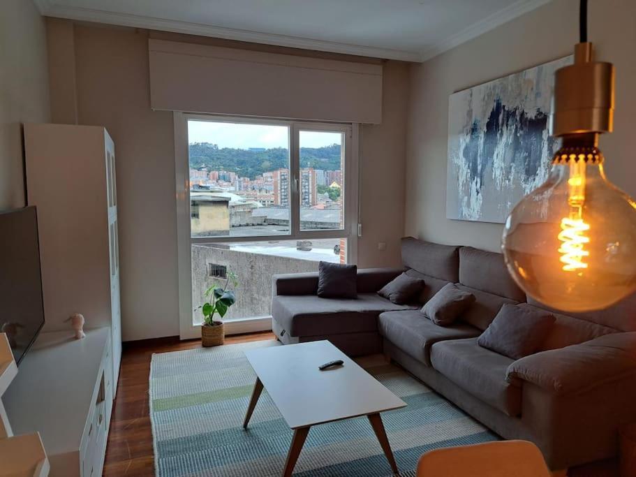 Piso Centrico En Bilbaoアパートメント エクステリア 写真